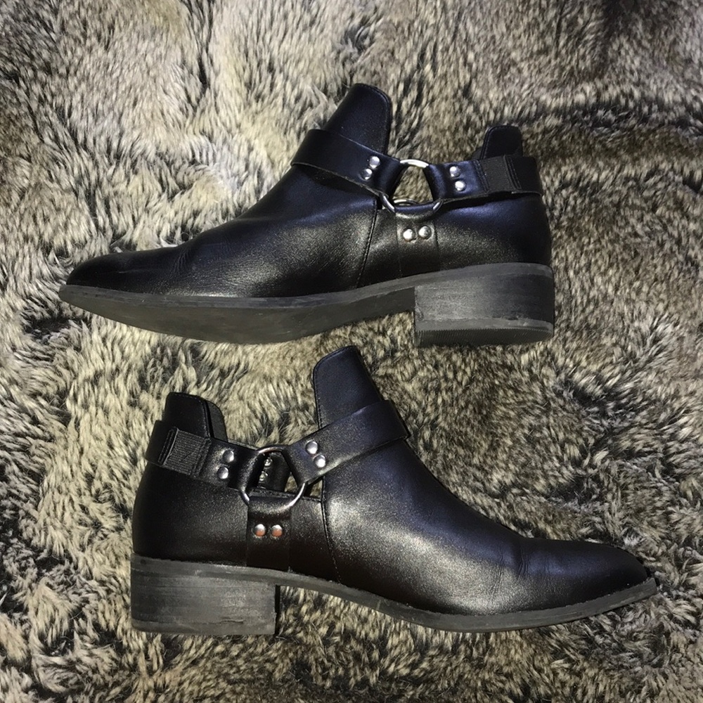 BP black leather booties